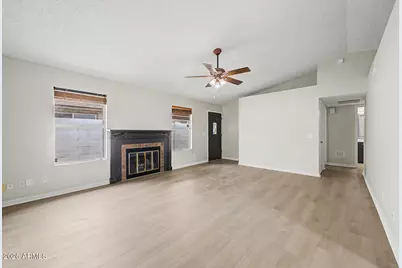 906 E Escuda Drive, Phoenix, AZ 85024 - Photo 11