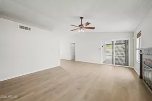 906 E Escuda Dr, Phoenix, AZ 85024 - Photo 3