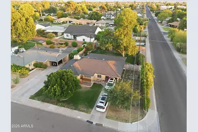 3801 E Amelia Avenue, Phoenix, AZ 85018 - Photo 11