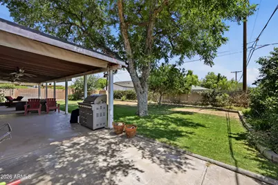 3801 E Amelia Avenue, Phoenix, AZ 85018 - Photo 21