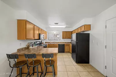 2743 E Tamarisk Avenue, Phoenix, AZ 85040 - Photo 11