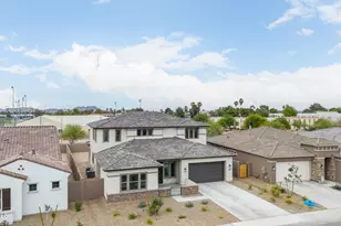 5844 W Mauna Loa Ln, Glendale, AZ 85306 - Photo 3