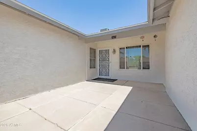 2418 W Brooks Street, Chandler, AZ 85224 - Photo 5