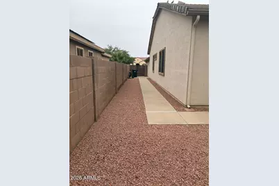 3076 E Juanita Avenue, Gilbert, AZ 85234 - Photo 7