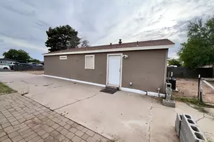 7826 E Juanita Ave, Mesa, AZ 85209 - Photo 23