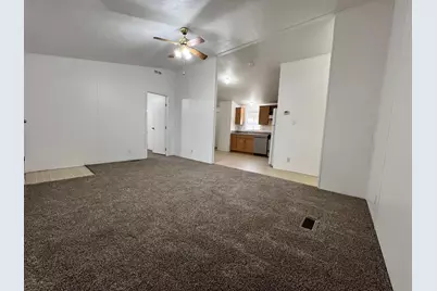 7826 E Juanita Avenue, Mesa, AZ 85209 - Photo 3