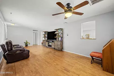 2410 N 39th Place, Phoenix, AZ 85008 - Photo 17