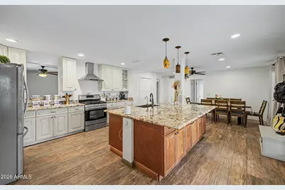 2410 N 39th Place, Phoenix, AZ 85008 - Photo 5