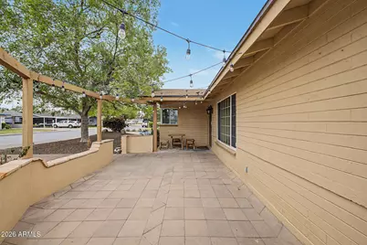 2410 N 39th Place, Phoenix, AZ 85008 - Photo 23