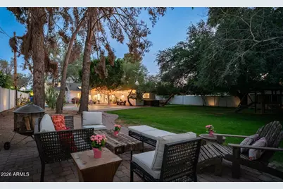 3244 E Weldon Avenue, Phoenix, AZ 85018 - Photo 21