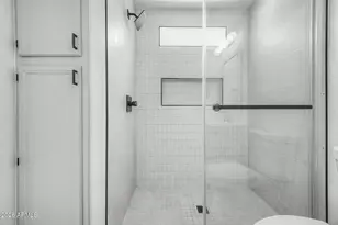 6542 N 7th Ave, Phoenix, AZ 85013 - Photo 19