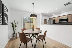 6542 N 7th Ave, Phoenix, AZ 85013 - Photo 9