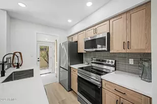 6542 N 7th Ave, Phoenix, AZ 85013 - Photo 7