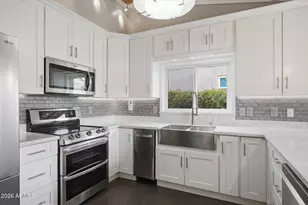 1705 W Merrill Ln, Gilbert, AZ 85233 - Photo 9