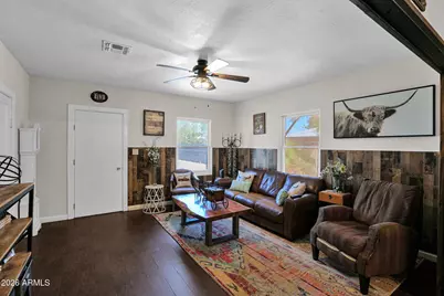 2225 W Morten Avenue #3, Phoenix, AZ 85021 - Photo 17