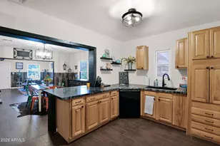 2225 W Morten Ave, Phoenix, AZ 85021 - Photo 31