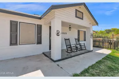 2225 W Morten Avenue #3, Phoenix, AZ 85021 - Photo 3