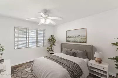 317 E Griswold Road, Phoenix, AZ 85020 - Photo 23