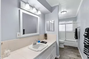 317 E Griswold Rd, Phoenix, AZ 85020 - Photo 19