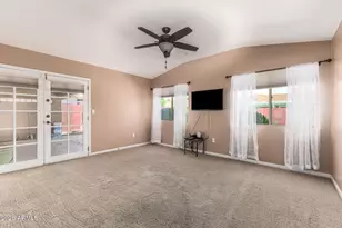 4020 E Windrose Dr, Phoenix, AZ 85032 - Photo 9