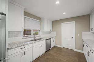 7115 W John Cabot Rd, Glendale, AZ 85308 - Photo 11
