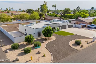 7115 W John Cabot Road, Glendale, AZ 85308 - Photo 3