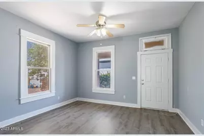 139 N 11th Avenue #A, Phoenix, AZ 85007 - Photo 1