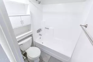 19601 N 7th St, Phoenix, AZ 85024 - Photo 21