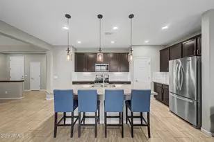 12117 W Desert Moon Way, Peoria, AZ 85383 - Photo 11
