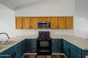 7727 W Eugie Ave, Peoria, AZ 85381 - Photo 11