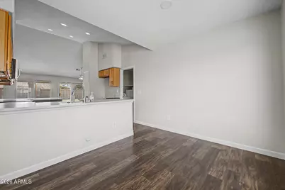 7727 W Eugie Avenue, Peoria, AZ 85381 - Photo 9