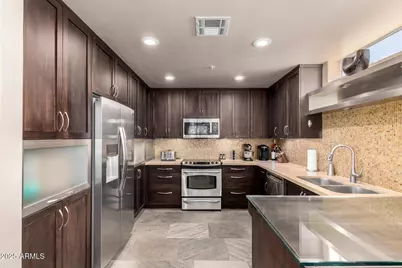 7400 E Gainey Club Drive #203, Scottsdale, AZ 85258 - Photo 11