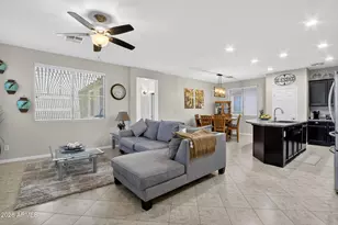 12504 N 154th Ave, Surprise, AZ 85379 - Photo 9