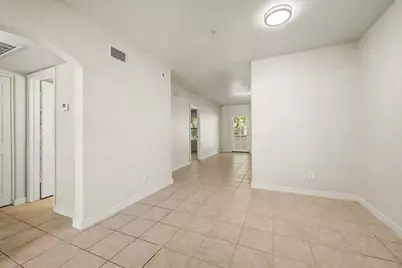 6885 E Cochise Road #Apt 142, Paradise Valley, AZ 85253 - Photo 9