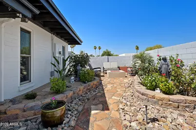 9609 N 35th Place, Phoenix, AZ 85028 - Photo 27