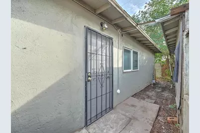 2135 W Hadley Street #Unit 2, Phoenix, AZ 85009 - Photo 5