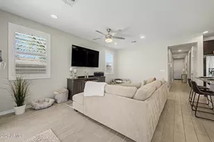 2304 S 124th Dr, Avondale, AZ 85323 - Photo 9