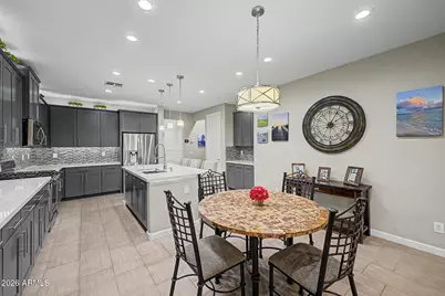 5062 S Bridal Vail Drive, Gilbert, AZ 85298 - Photo 11