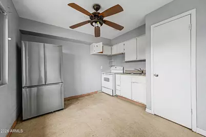 1424 S 10th Avenue, Phoenix, AZ 85007 - Photo 5