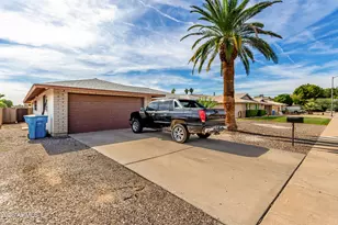 3033 W Northview Ave, Phoenix, AZ 85051 - Photo 3