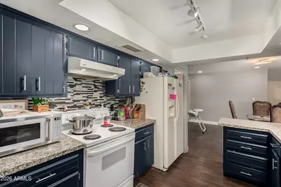 3033 W Northview Avenue, Phoenix, AZ 85051 - Photo 23