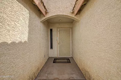 9051 W Raven Drive, Arizona City, AZ 85123 - Photo 3