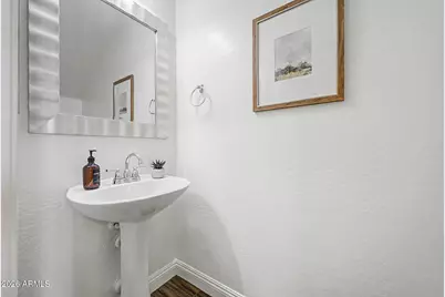 3345 E Pinchot Avenue #2, Phoenix, AZ 85018 - Photo 27