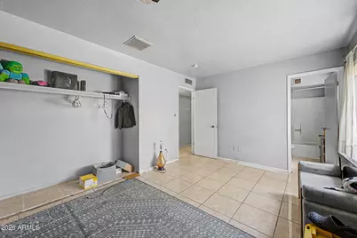 8926 N 55th Avenue, Glendale, AZ 85302 - Photo 15