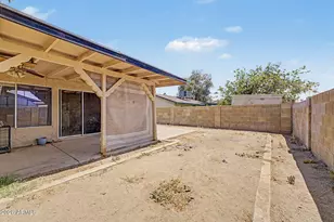 8926 N 55th Ave, Glendale, AZ 85302 - Photo 21