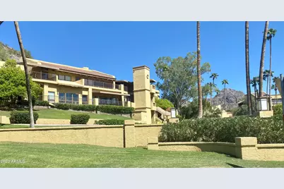 7674 N 16th Street #1, Phoenix, AZ 85020 - Photo 1