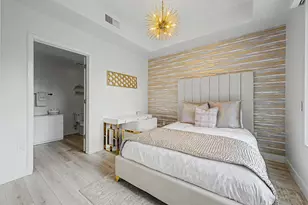 7300 E Earll Dr, Scottsdale, AZ 85251 - Photo 21
