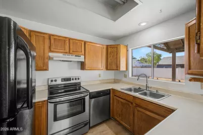 1540 E Todd Drive, Tempe, AZ 85283 - Photo 1