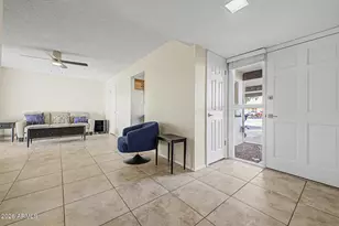 2738 S Azalea Dr, Tempe, AZ 85282 - Photo 3