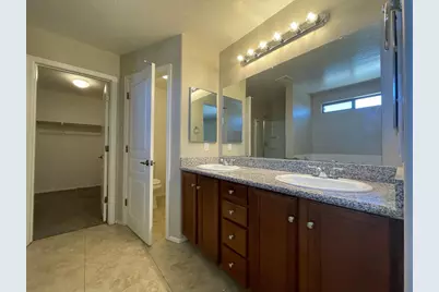 1818 W Desert Seasons Drive, San Tan Valley, AZ 85144 - Photo 5